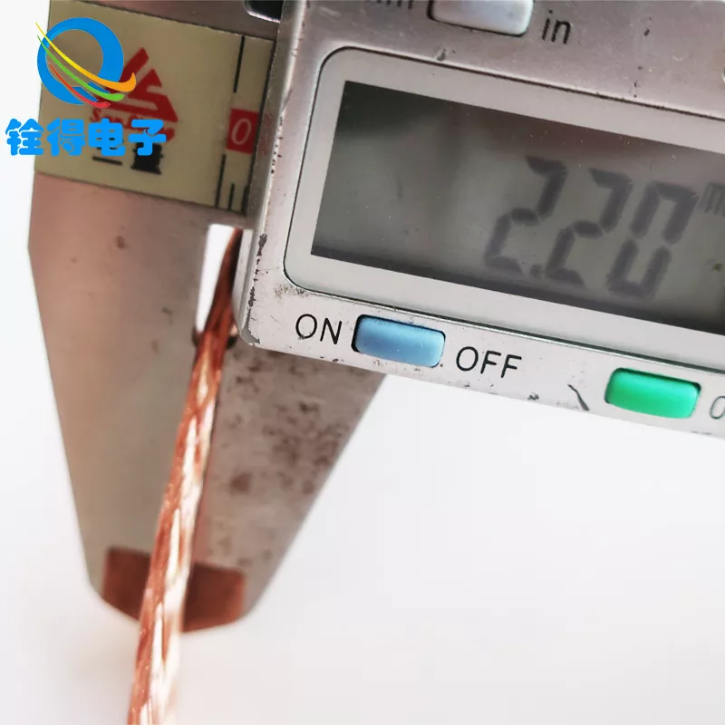 Как може медната оплетка да подобри заземяването и EMI контрола?